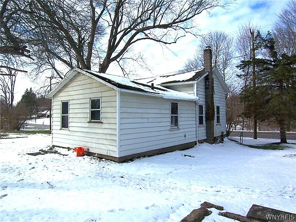 5th image of 8451 Indian Falls Rd