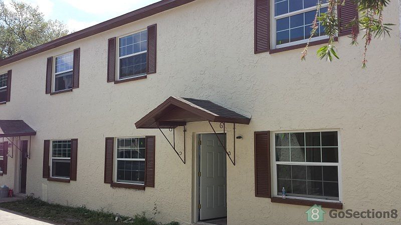 1st image of 8313 N 39th St APT D