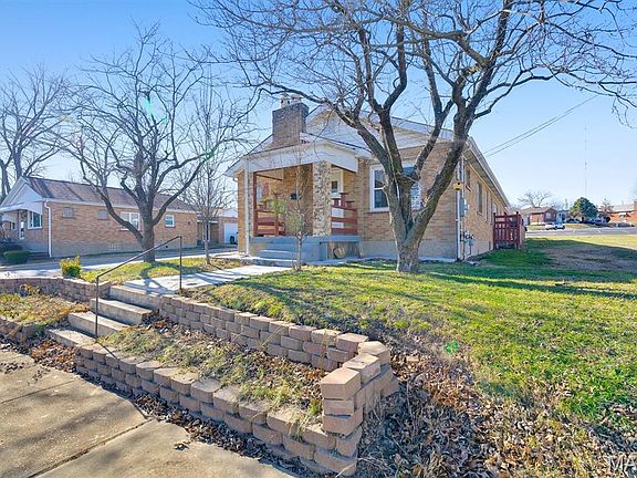 2nd image of 1625 Telegraph Rd