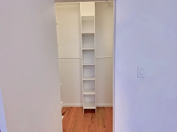 1509 Lexington Avenue image 23 of 23