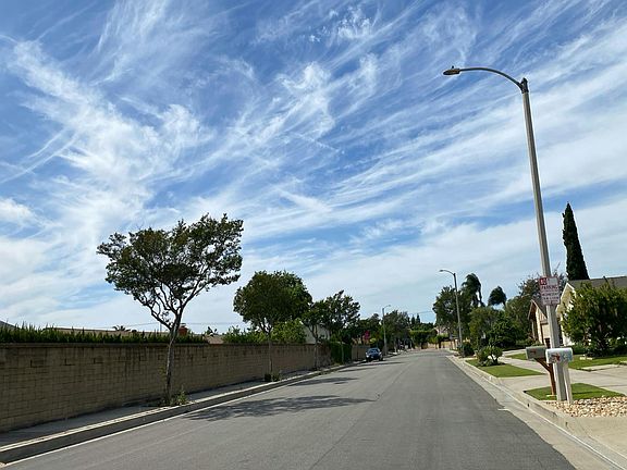5th image of 349 E Richland Ave