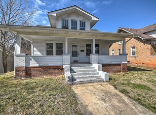 1011 E Unaka Ave, Johnson City, TN 37601