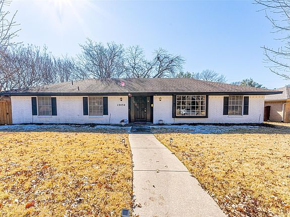 5th image of 12434 Wood Manor Cir