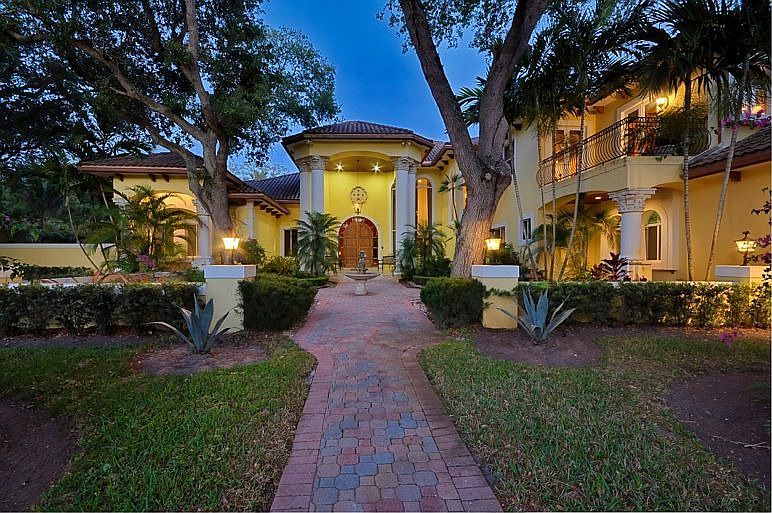1st image of 16228 Bridlewood Cir