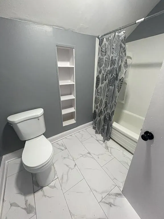 846 C St — Photo 3