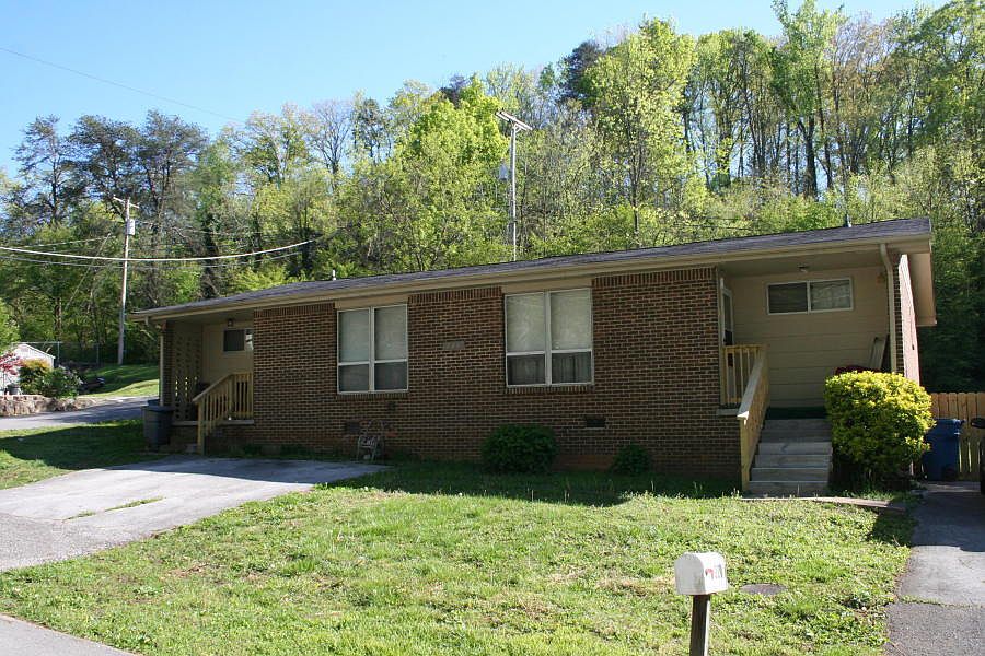 1st image of 218 Woodrow Ave