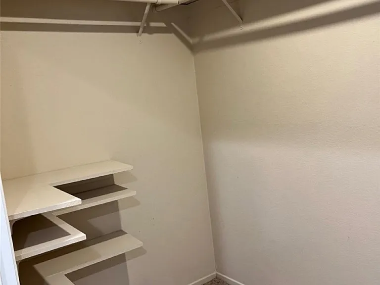 8024 E Woodsboro Ave — Photo 15