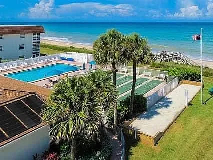 Building Photo - 5400 Highway A1A #C25