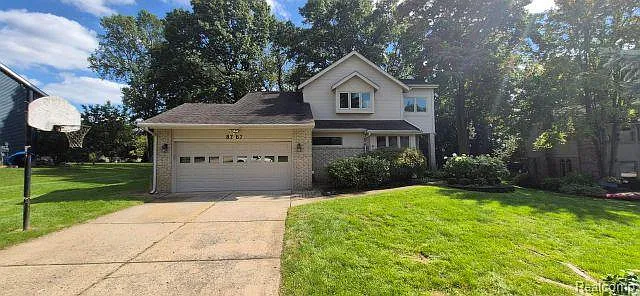 8767 Townsend Dr