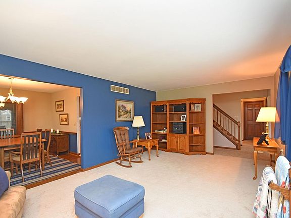 5th image of 2396 Mount Vernon Dr