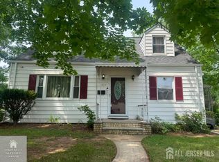 329 Ford Ave, Fords, NJ 08863