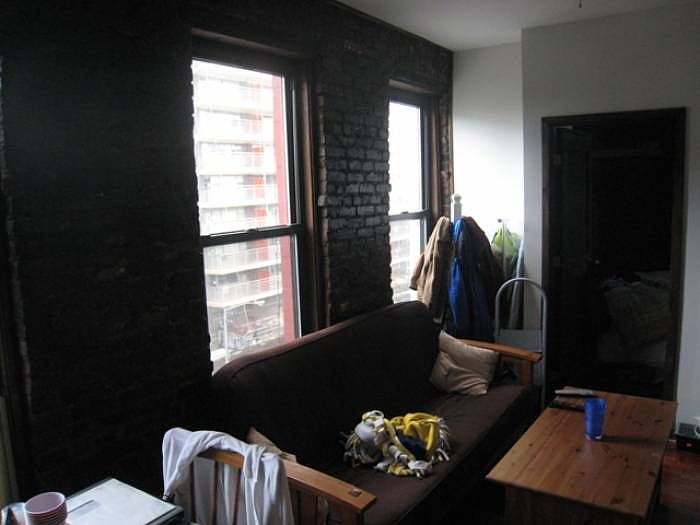2nd image of 203 E 29th St