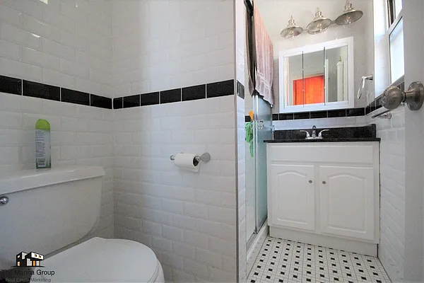 Rented by Bold New York | media 10