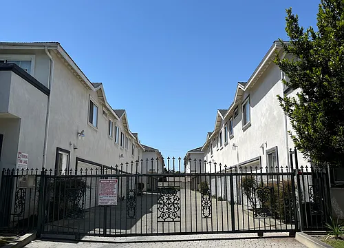 20601 Seine Ave #15 Photo 1