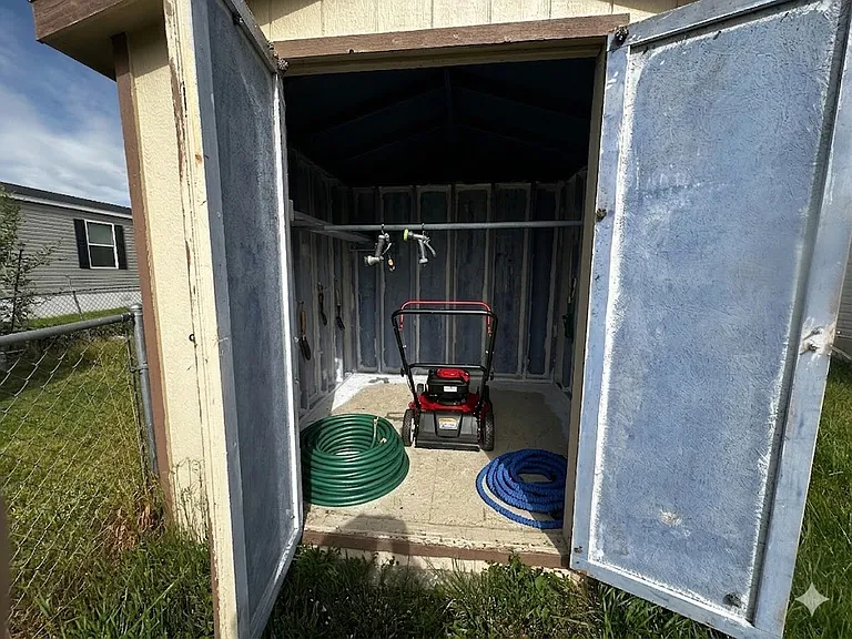 Shed