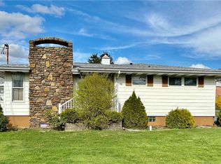 113 Friendship Ln, Dunbar, PA 15431