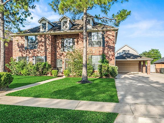 3rd image of 3223 Longhorn Cir
