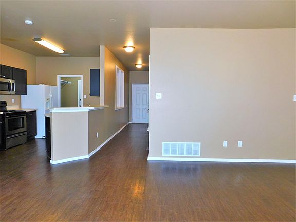 4th image of 2716 Weslayan Dr