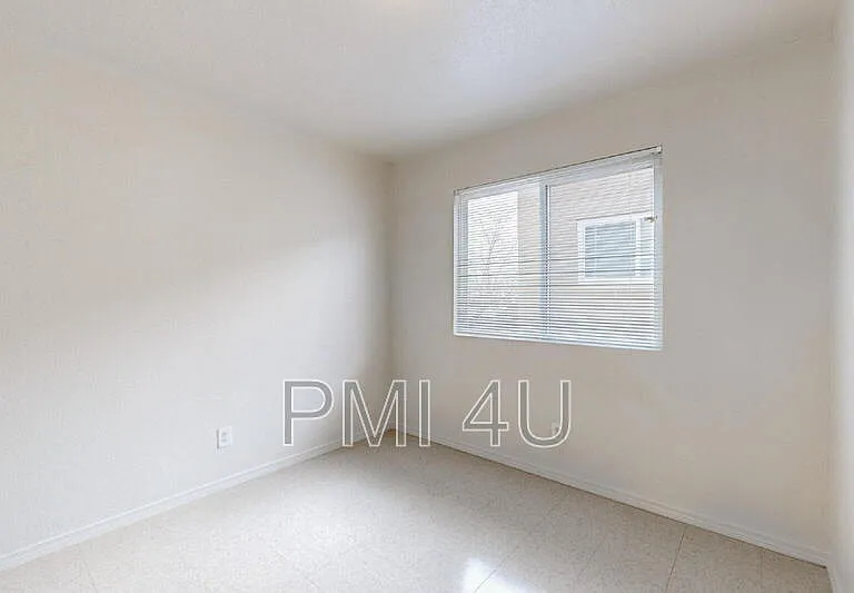 233 Tennessee St NE #B — Photo 16