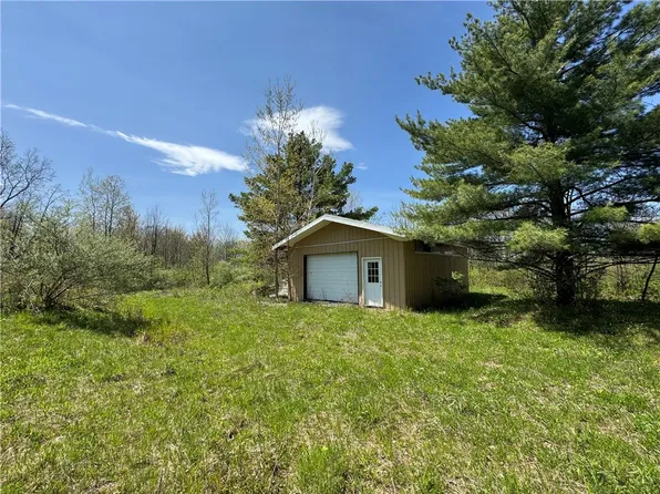 Beach Rd, Dundee, NY 14837