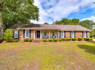 1268 Shoreland Dr, Sumter, SC 29154