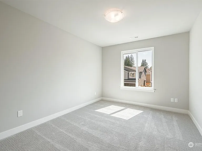 4215 142nd St SE — Photo 18