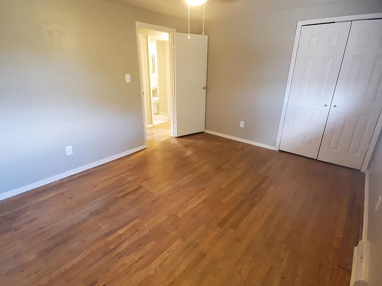 4505 Everett Ct — Photo 24
