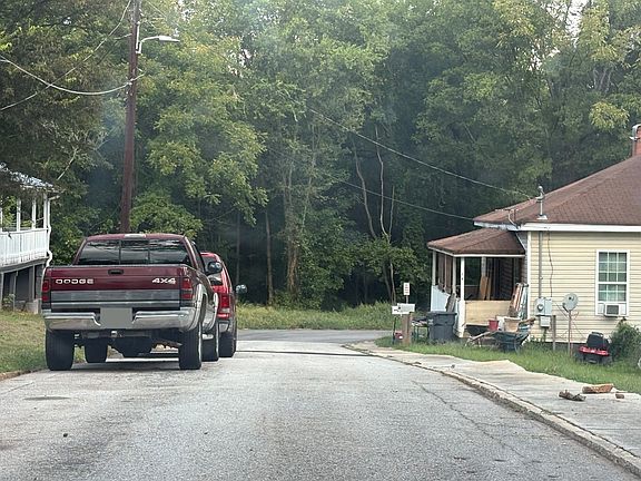 5th image of 6 Magnolia St
