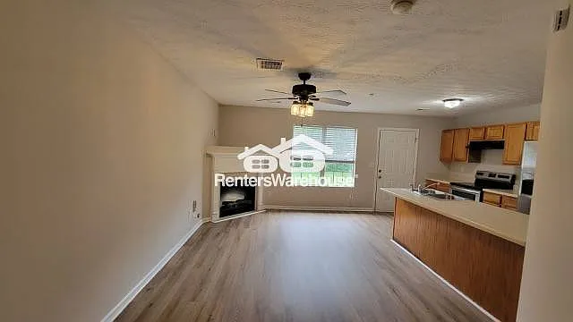 1550 Labonte Pkwy — Photo 4