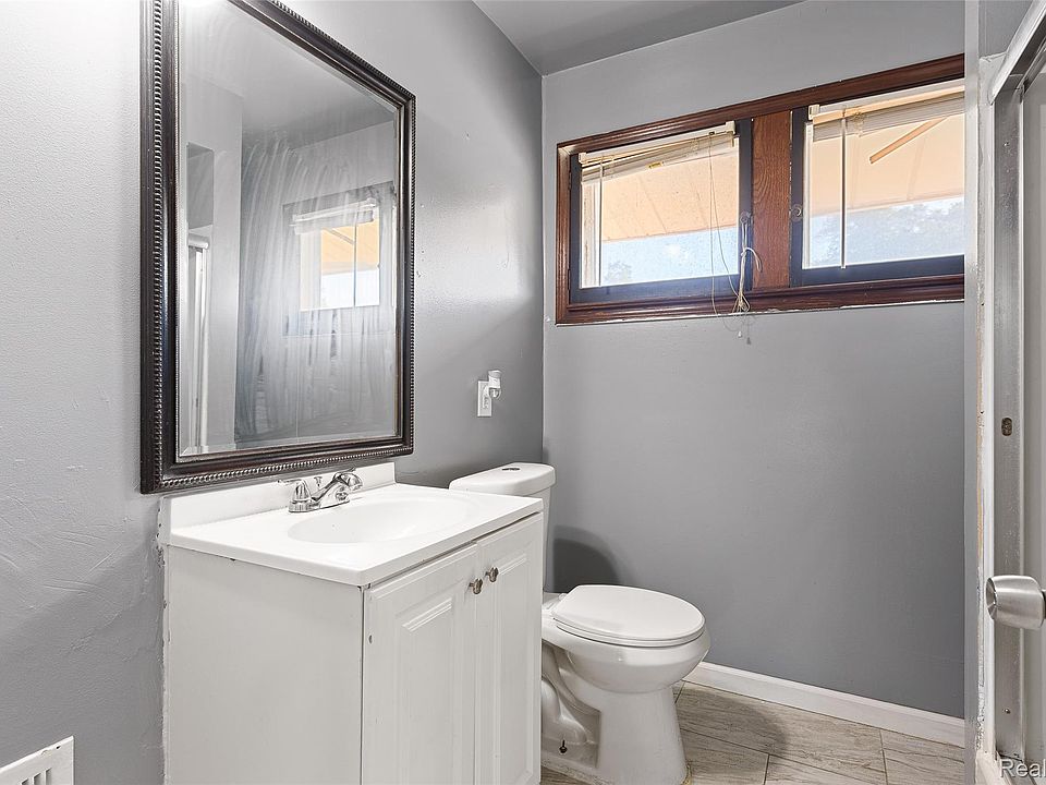 16725 Blackstone St, photo 24