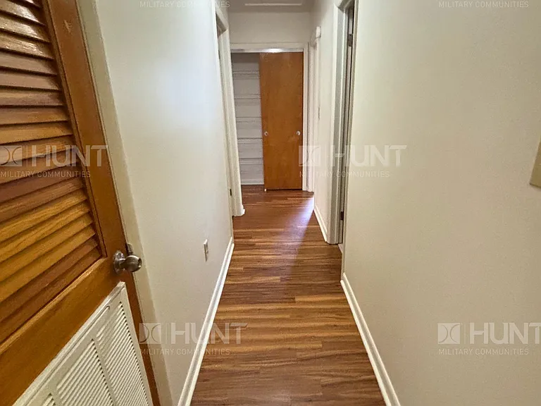 198 E Dove Ln — Photo 3