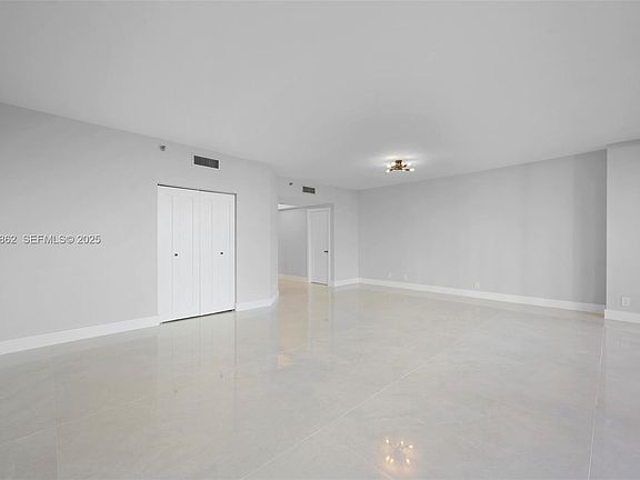 3rd image of 20281 E Country Club Dr APT 501