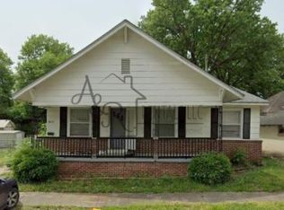 302 E Kansas St, Pittsburg, KS 66762