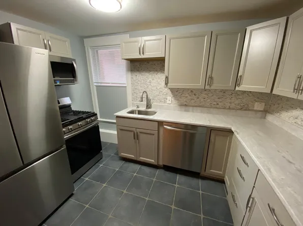52 State St #1, Portland, ME 04101
