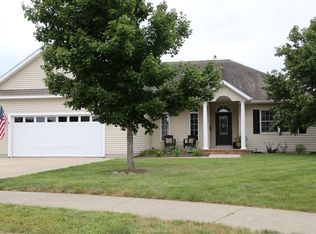 406 Casson St, Williamsville, IL 62693