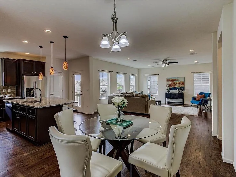 16747 Compass Way — Photo 8
