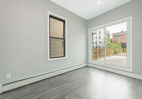 4th image of 41-08 Ditmars Blvd #1A