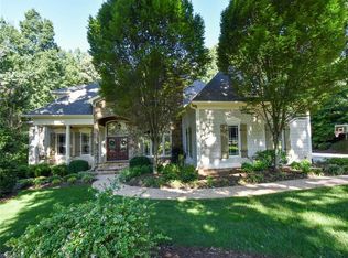 6091 Mountain Brook Rd, Greensboro, NC 27455