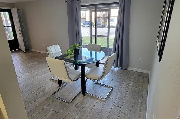 4022 Beaver Ln #800A — Photo 1