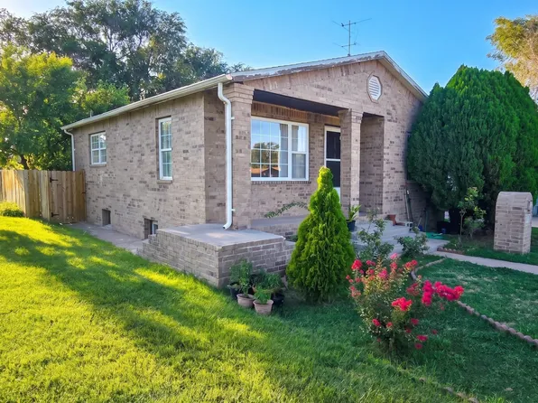 517 N Main St, Ulysses, KS 67880