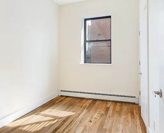 3rd image of 580 Broadway #2