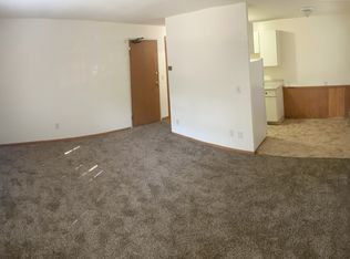 3111 4th St SE APT 204, Minneapolis, MN 55414