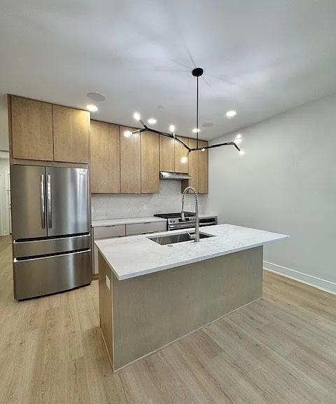 85 W High St #3R — Photo 13