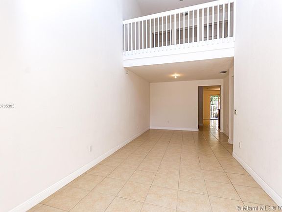 3rd image of 7421 NW 107th Pl