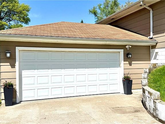5th image of 3405 Neighbor Rd