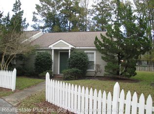 1603 Queens Ct, New Bern, NC 28562