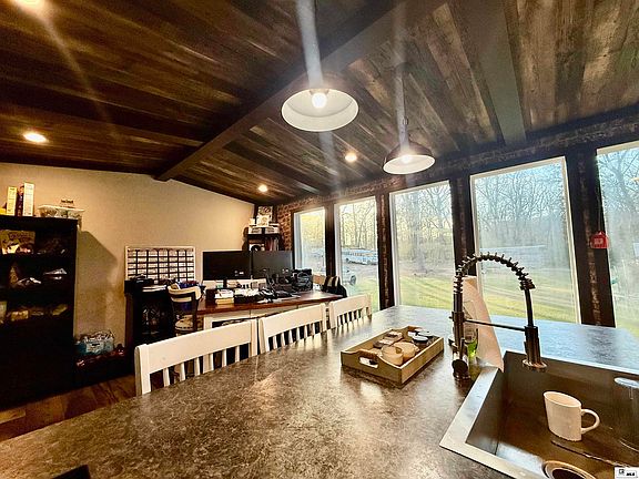 5th image of 119 Forty Oaks Farm Rd