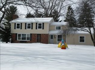 302 Westchester Rd, Saginaw, MI 48638