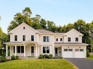 10 Bird Hill Ave, Wellesley, MA 02481