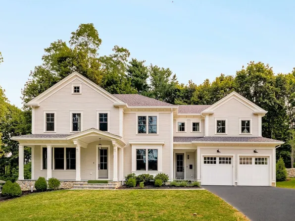 10 Bird Hill Ave, Wellesley, MA 02481